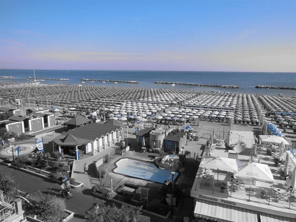 Hotel Bristol Cattolica Exteriér fotografie