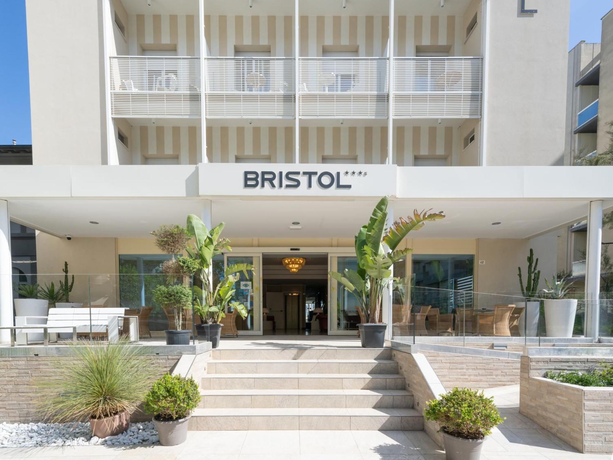 Hotel Bristol Cattolica Exteriér fotografie